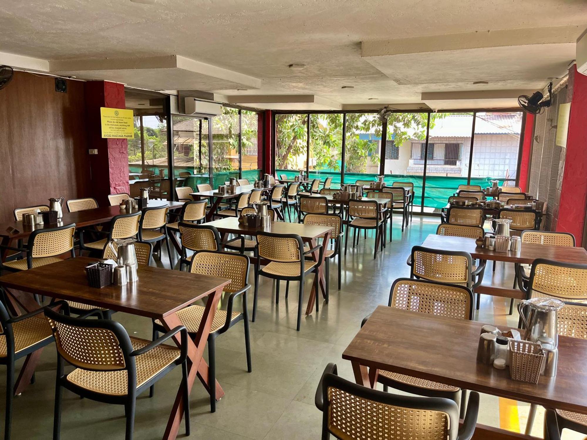 Girivihar Holiday Club - Pure Veg Lonavala Exterior foto